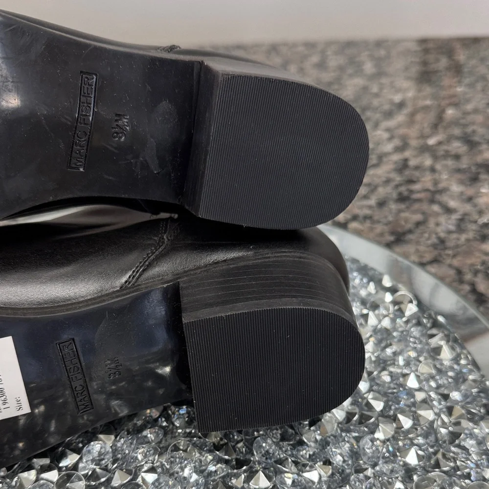 Marc Fisher Sleek Black Ankle Booties pointed toe NEW 8.5